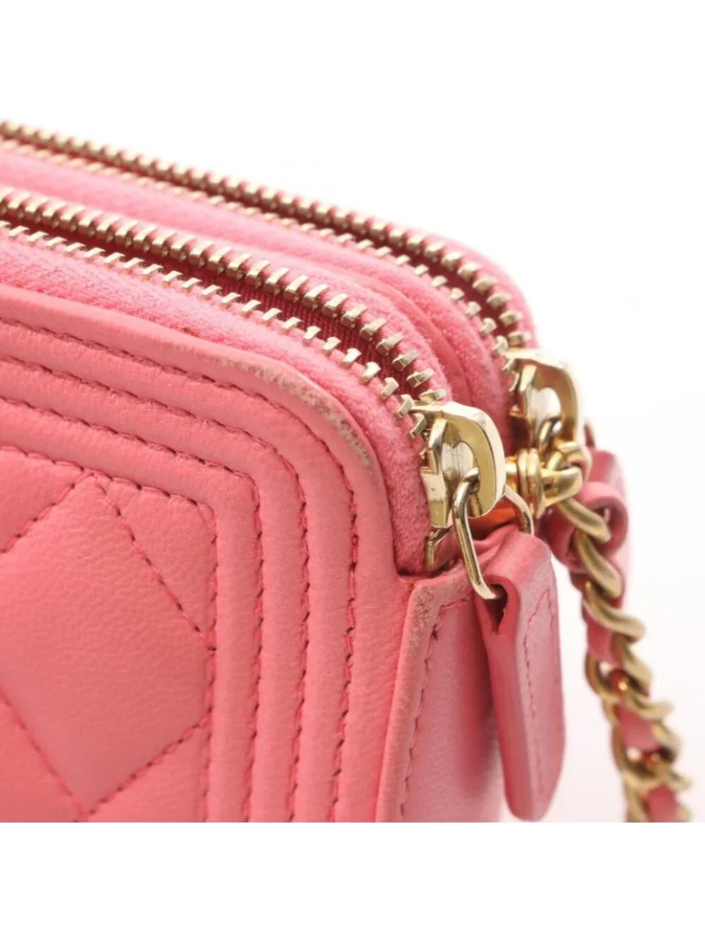 Chanel Shoulder Bag Boy Pink Lambskin Boy Phone Case Chain Wallet